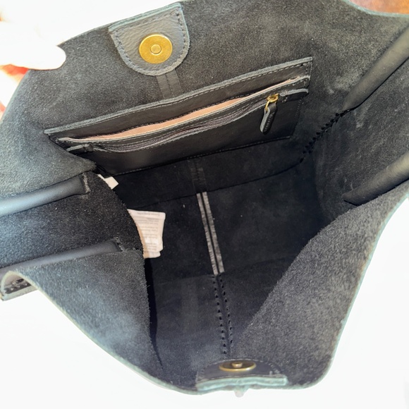 The Sak $169 Los Feliz Crossbody - Picture 4 of 16